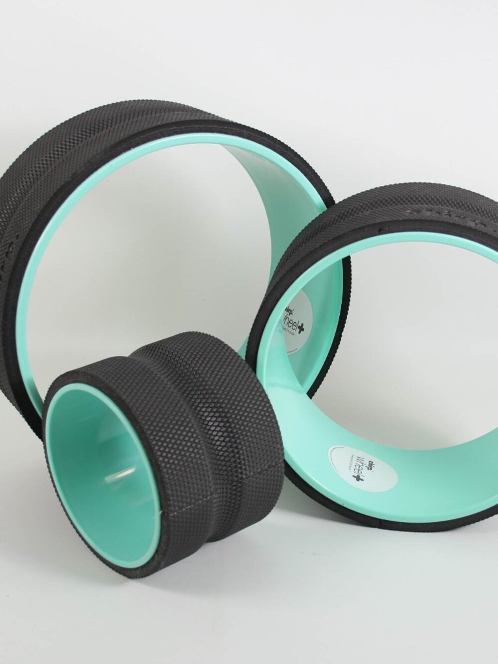 Chirp Wheel+ Foam Roller Set (3 Sizes) – Back Pain Relief Yoga Wheel Set Black/M